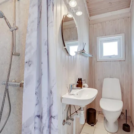 Randulf - 450m From The Sea By Interhome Feriehus *